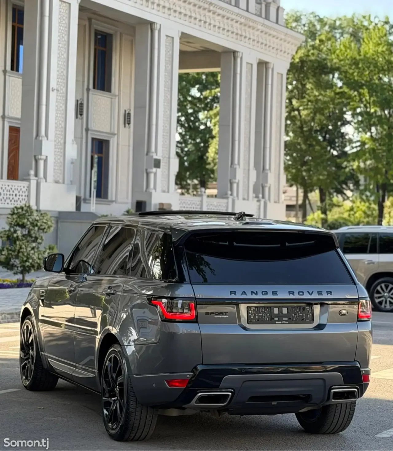 Land Rover Range Rover Sport 2019 · 3.0 AT