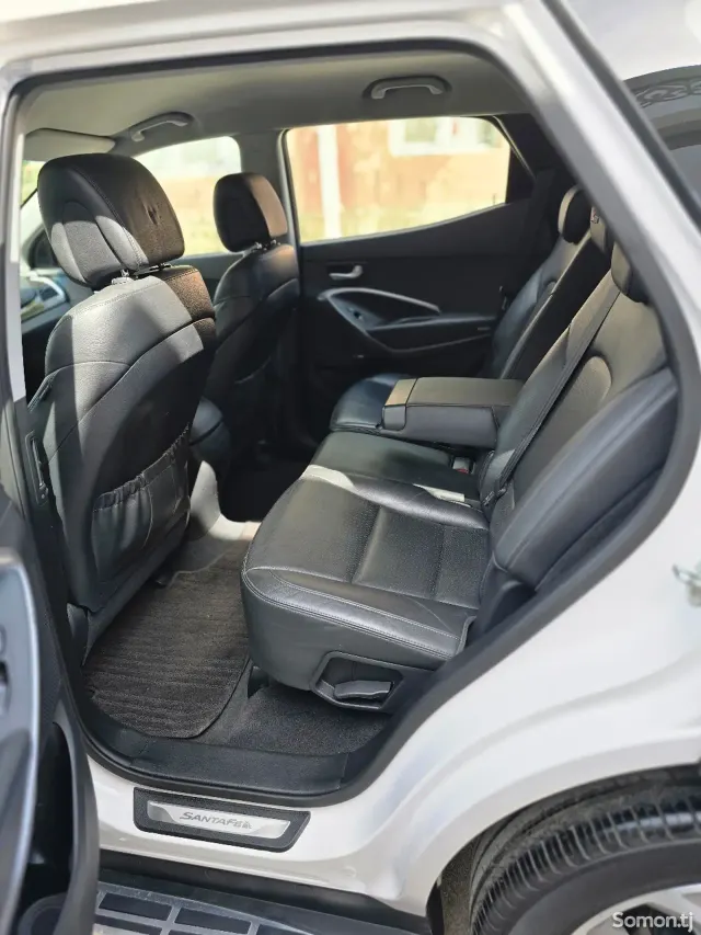 Hyundai Santa Fe 2014 · 2.0 AT