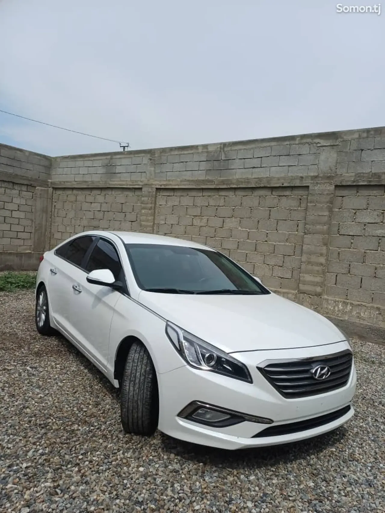 Hyundai Sonata 2015 · 2.0 AT