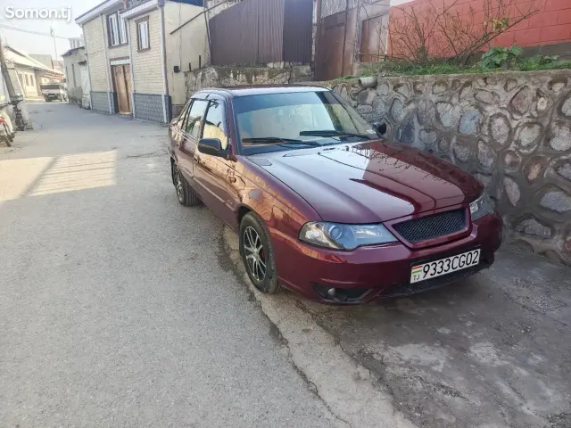 Daewoo Nexia 2010 · 1.5 MT