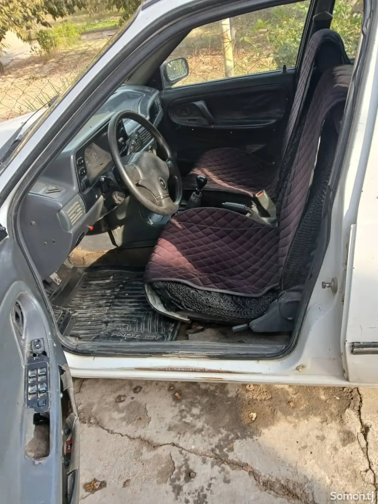 Daewoo Nexia 1995 · 1.6 MT