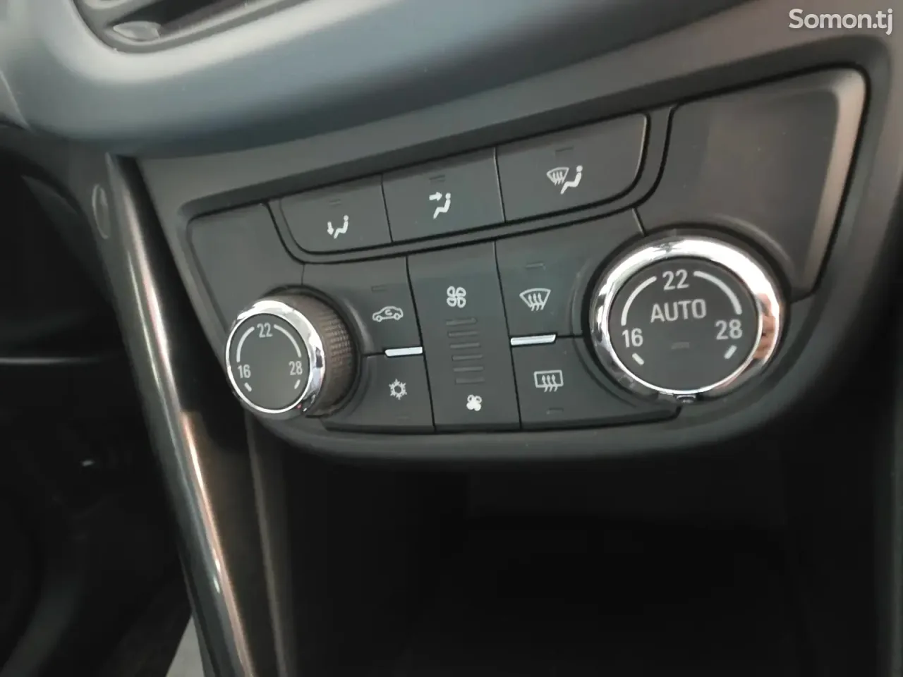 Opel Zafira 2015 · 1.6 MT