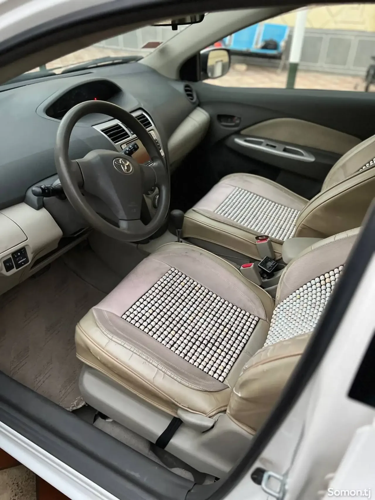 Toyota Belta 2008 · 1.1 AT