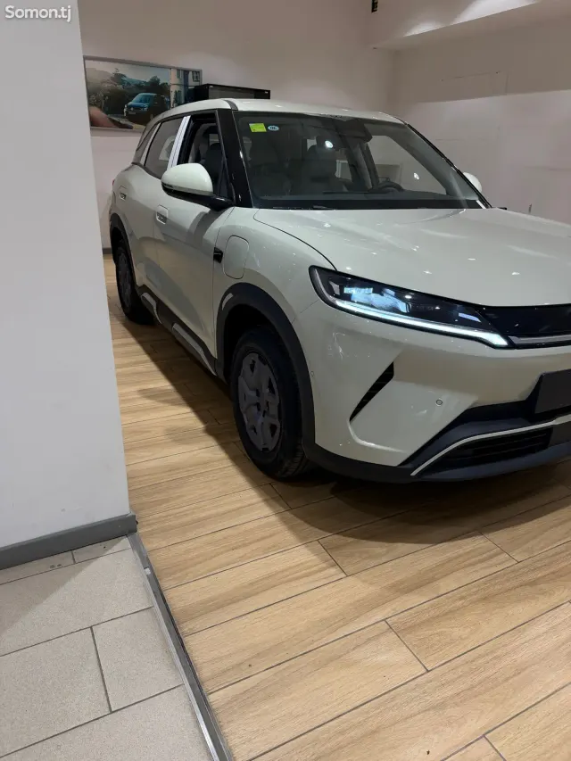 BYD Yuan Up 2025 · 1.6 AT