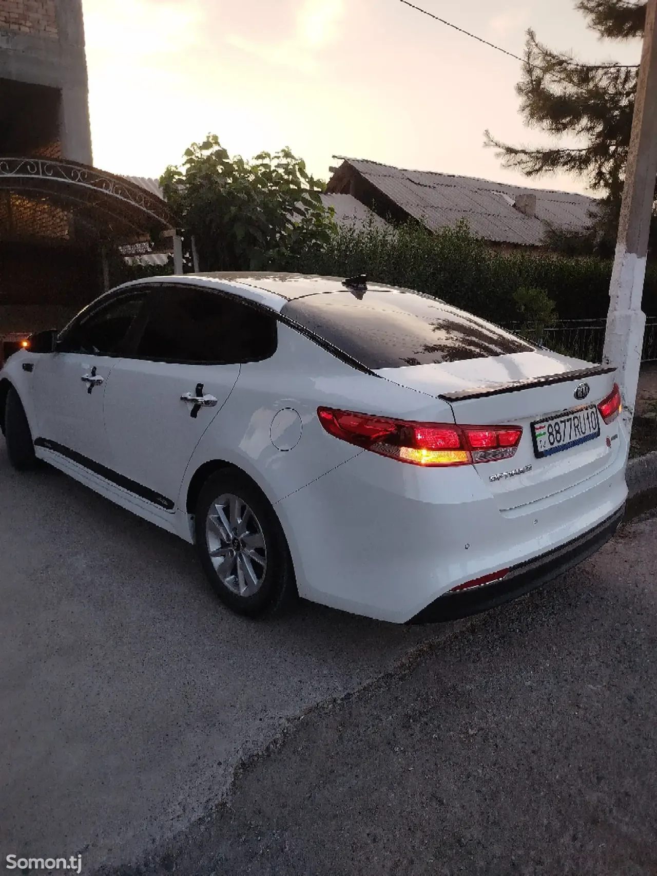 Kia Optima 2019 · 2.4 AT