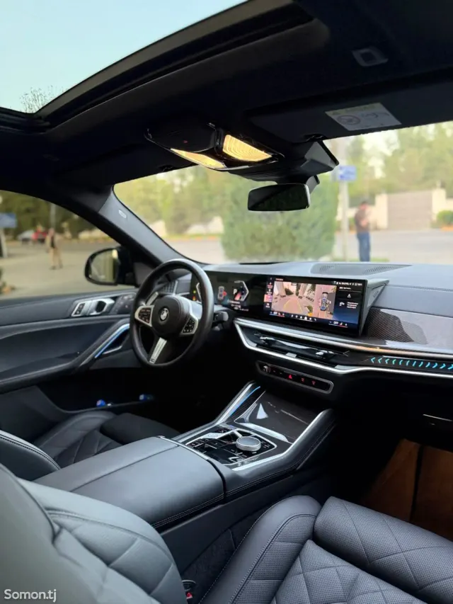BMW X6 2025 · 4.0 AT