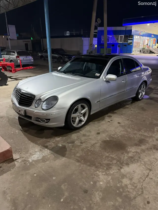 Mercedes-Benz E class 2007 · 3.5 AT
