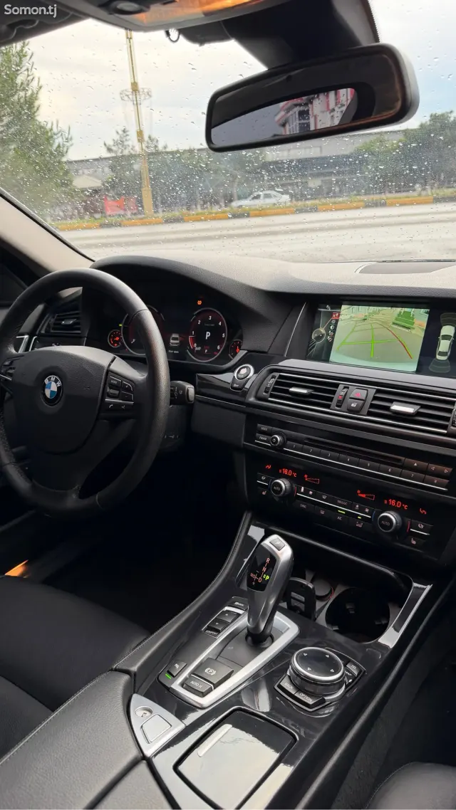 BMW 5 series 2014 · 2.0 AT
