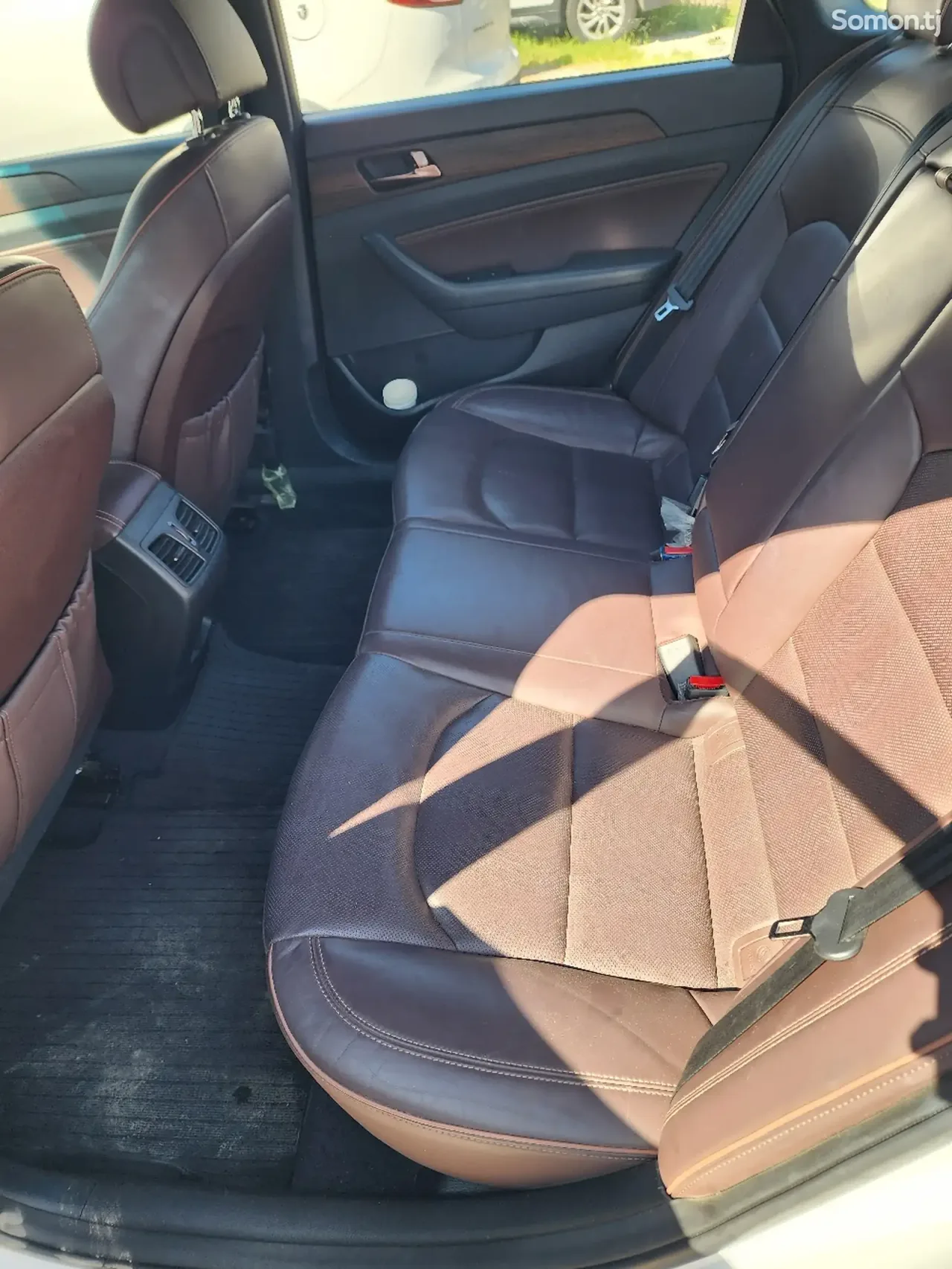 Hyundai Sonata 2015 · 1.6 AT