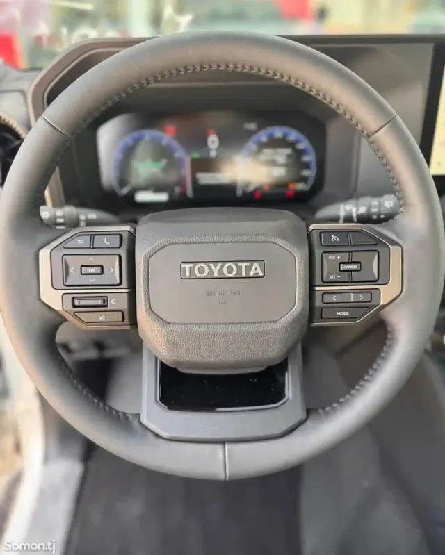 Toyota Land Cruiser Prado 2025 · 2.4 AT