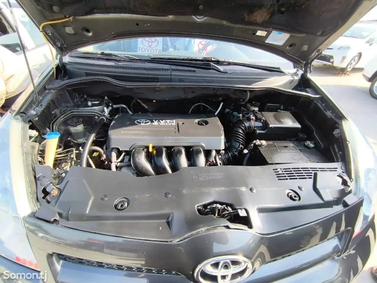 Toyota Corolla Verso 2006 · 1.8 MT