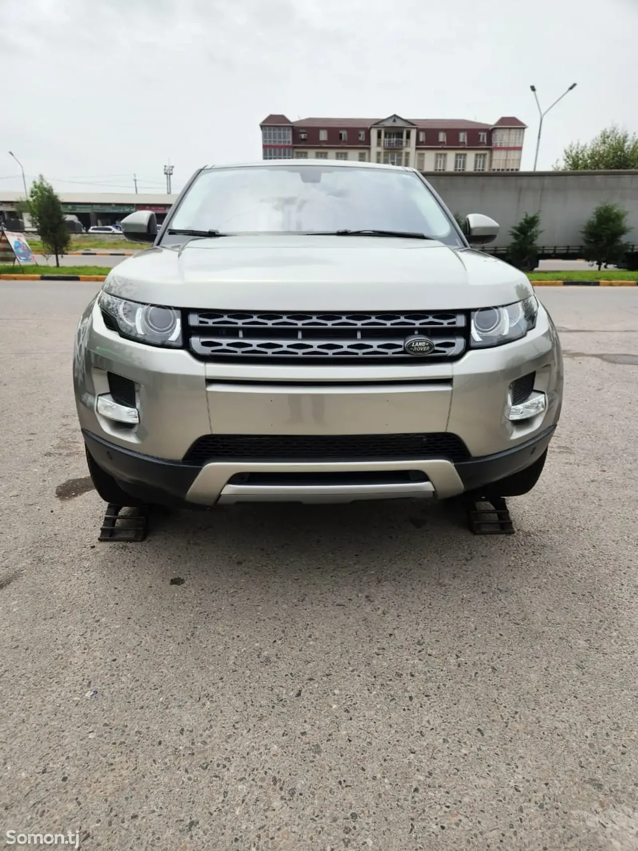 Land Rover Evoque 2015 · 2.0 AT
