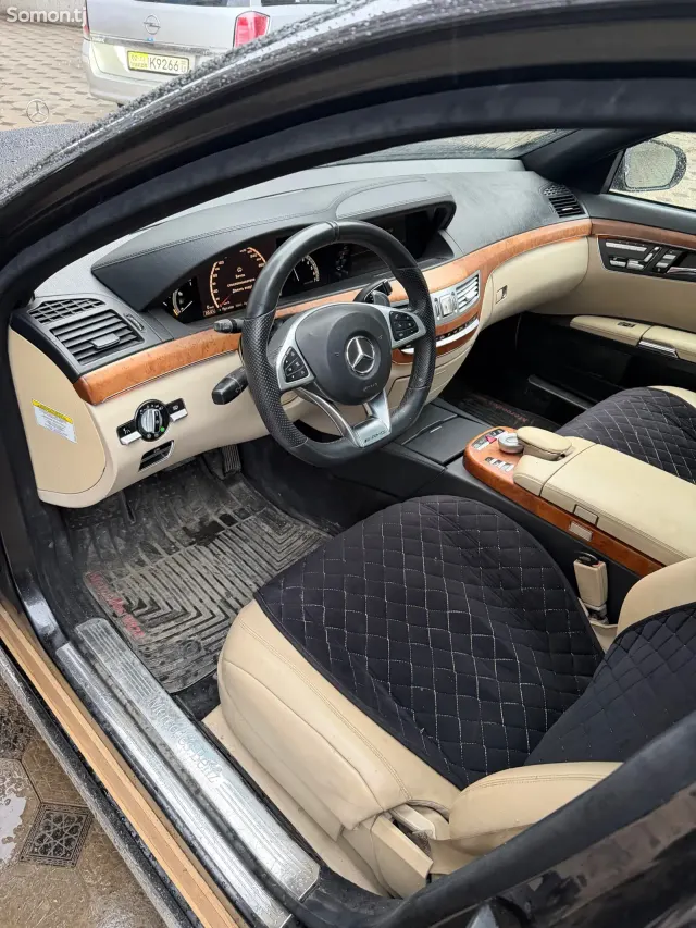Mercedes-Benz S class 2007 · 5.5 AT