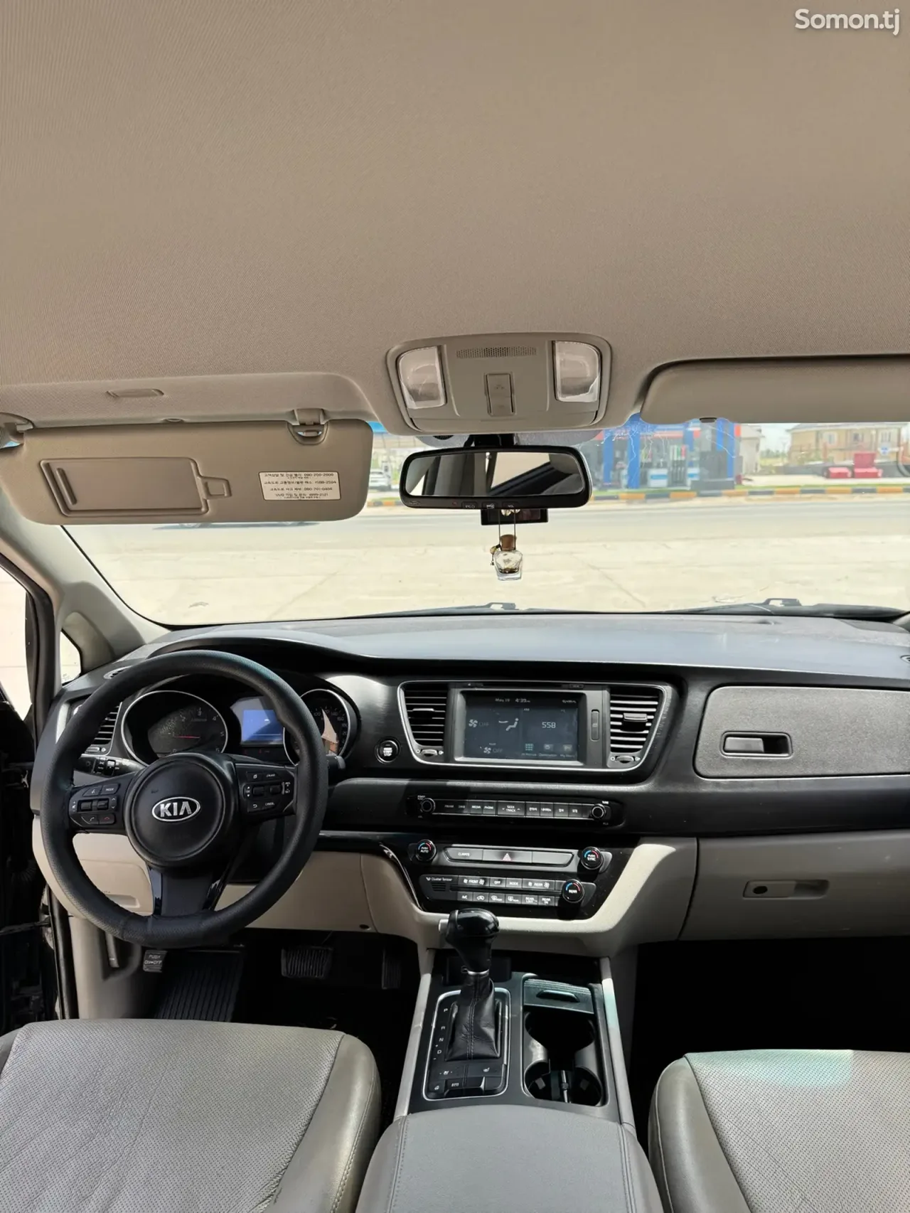 Kia Carnival 2014 · 2.2 AT