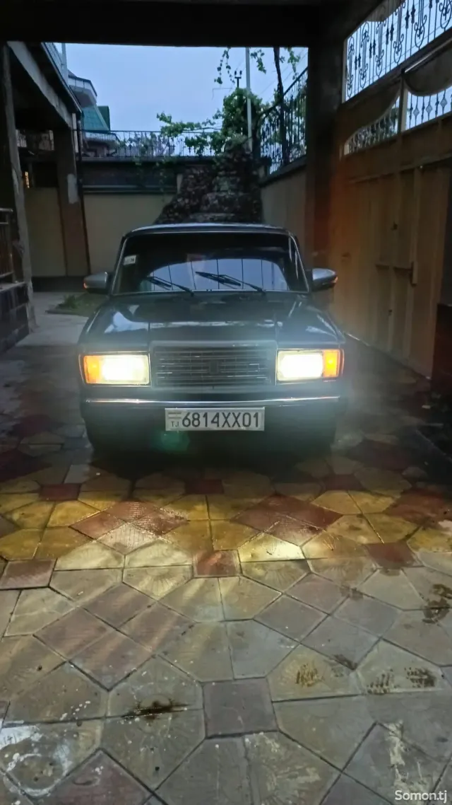 Lada (ВАЗ) 2107 1997 · 1.6 MT