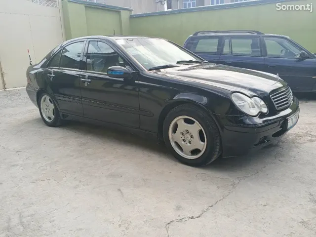 Mercedes-Benz C class 2001 · 2.0 MT