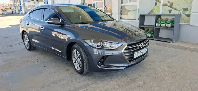 Hyundai Avante 2016 · 1.6 AT