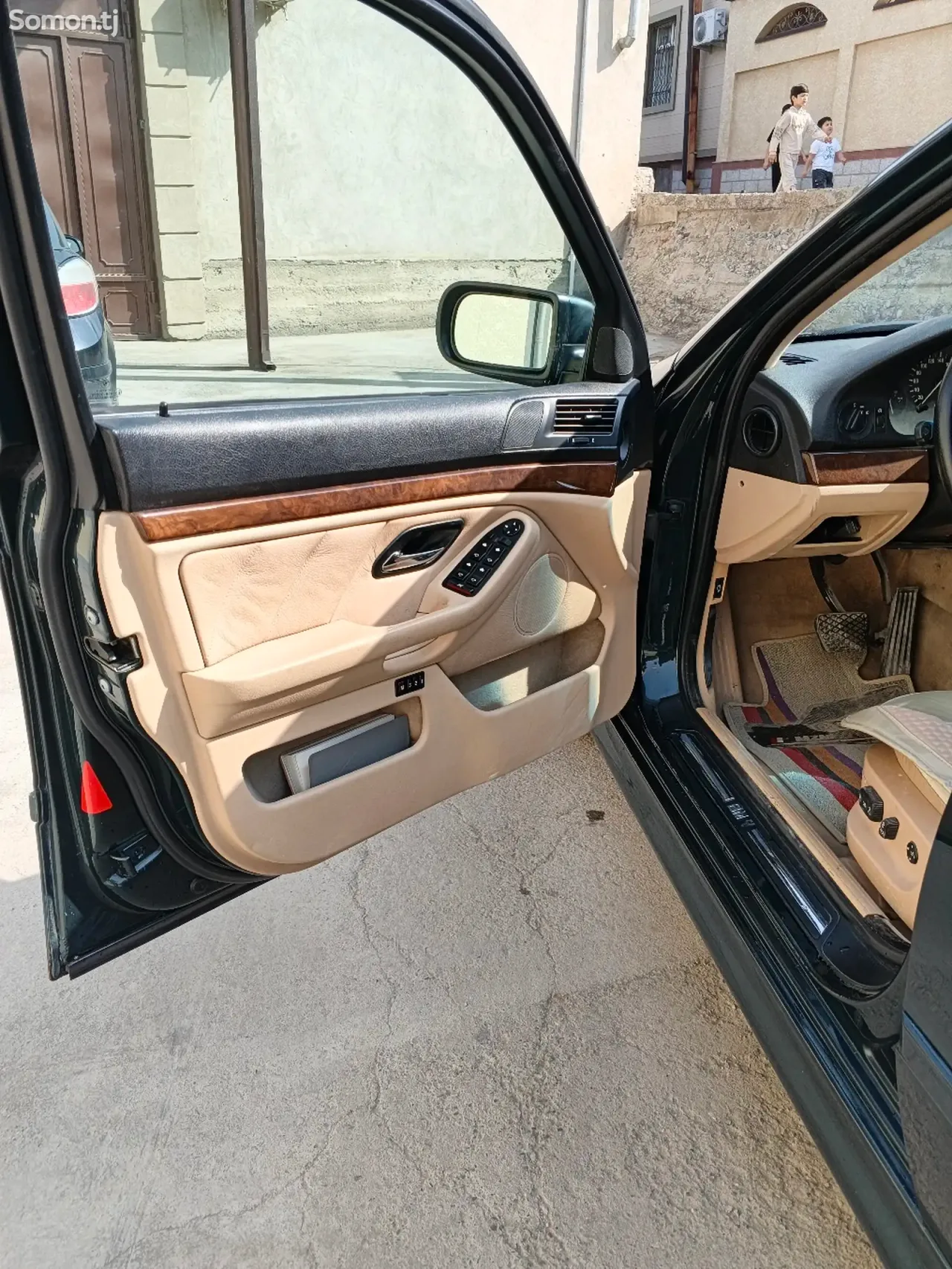BMW 5 series 2000 · 2.5 AT