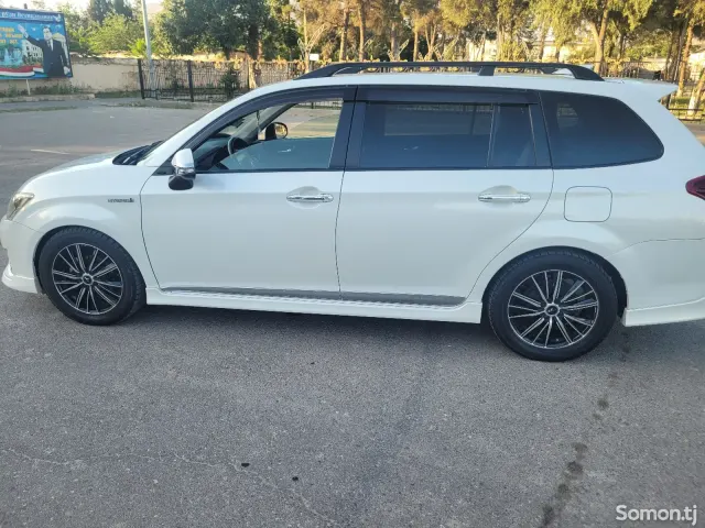 Toyota Fielder 2014 · 1.5 AT
