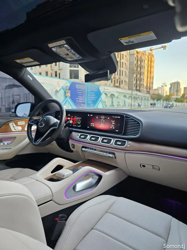 Mercedes-Benz GLE class 2024 · 3.5 AT