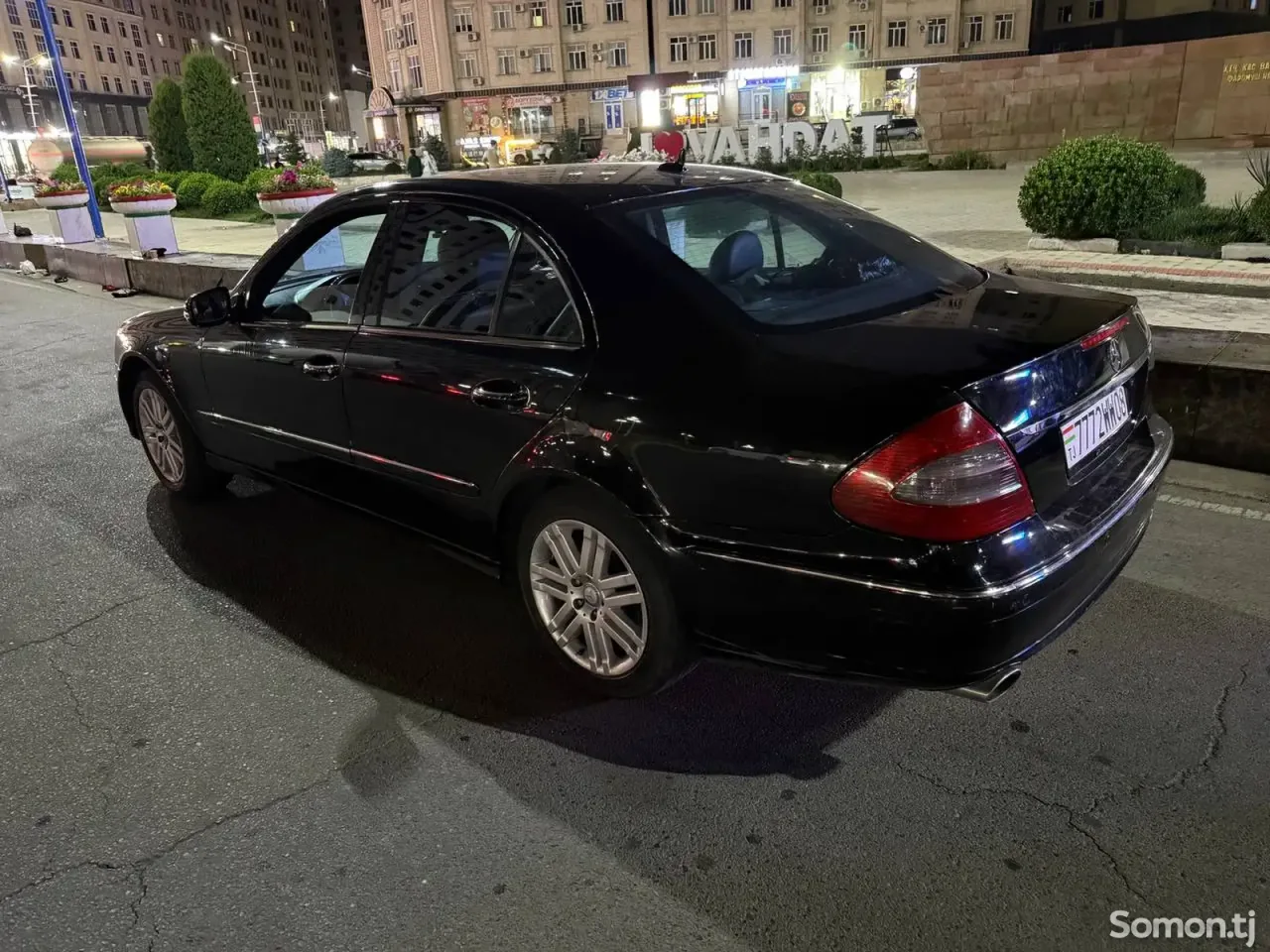 Mercedes-Benz E class 2007 · 3.5 AT