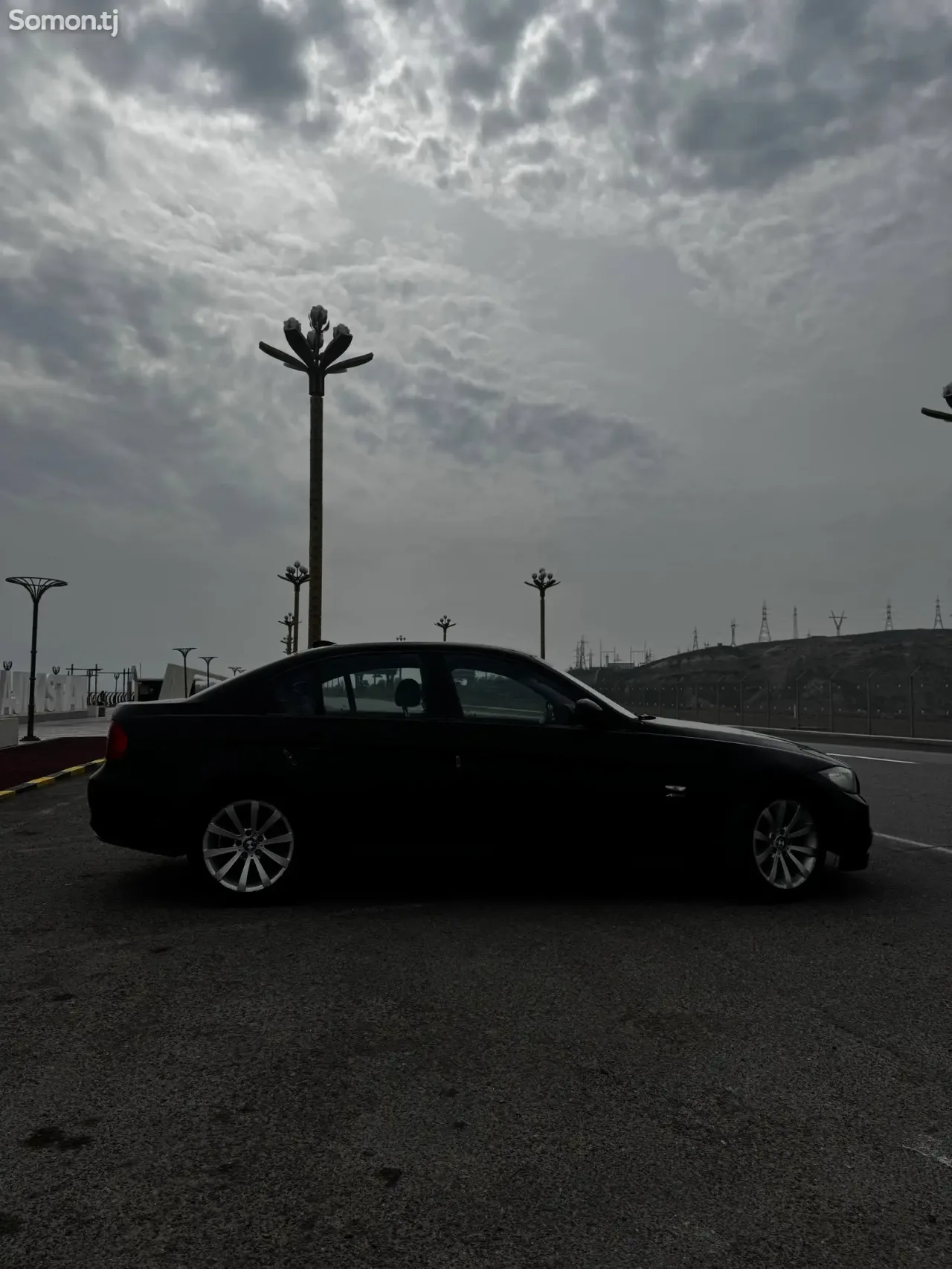 BMW 3 series 2011 · 3.0 AT