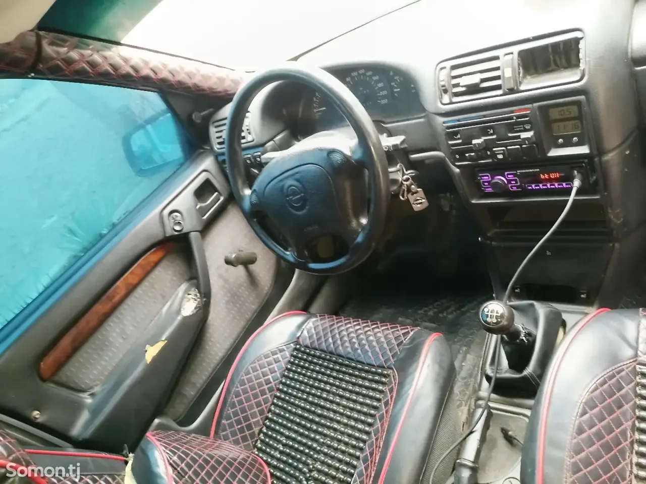 Opel Vectra A 1994 · MT
