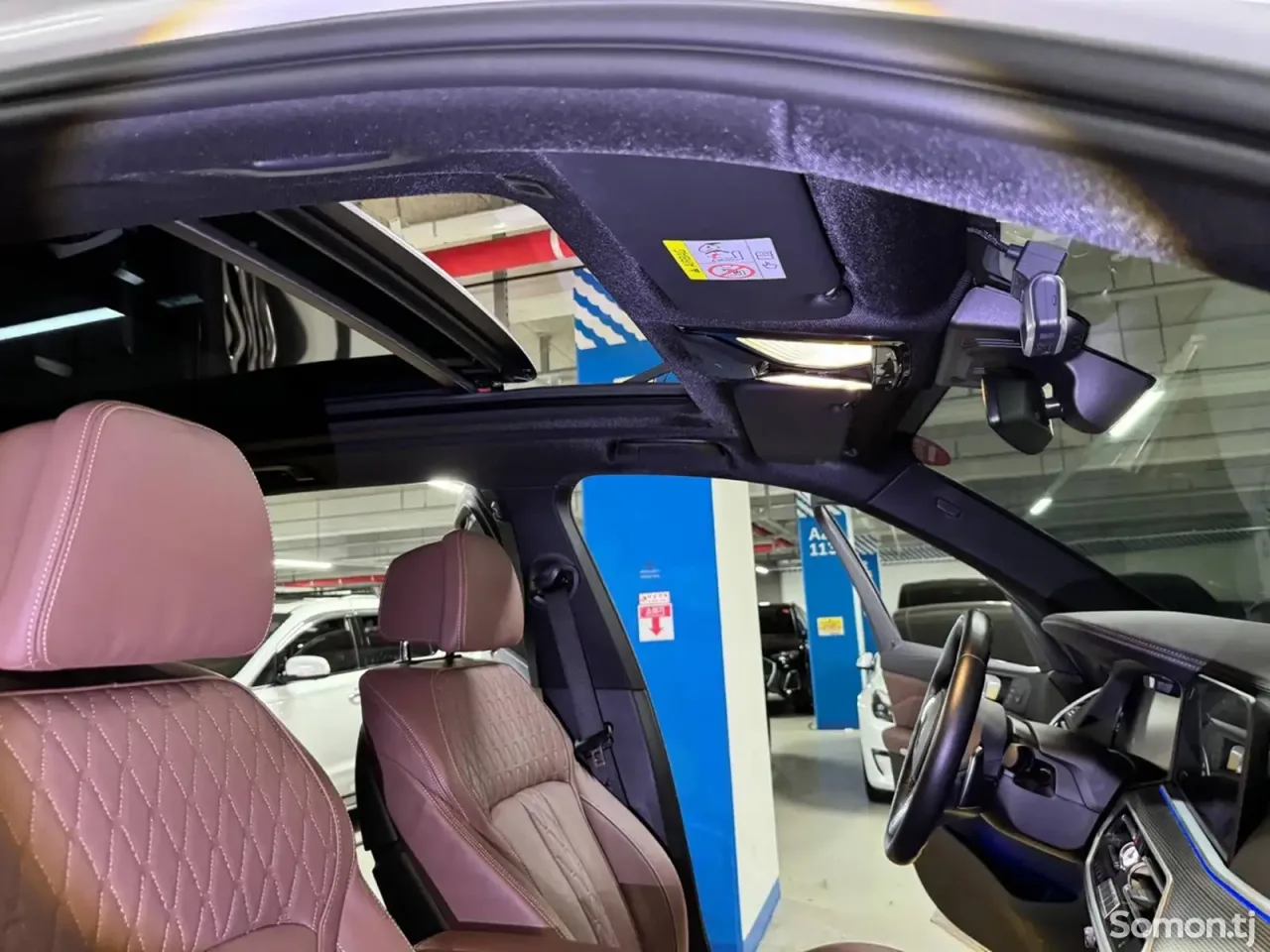 BMW X5 M 2022 · 3.0 AT