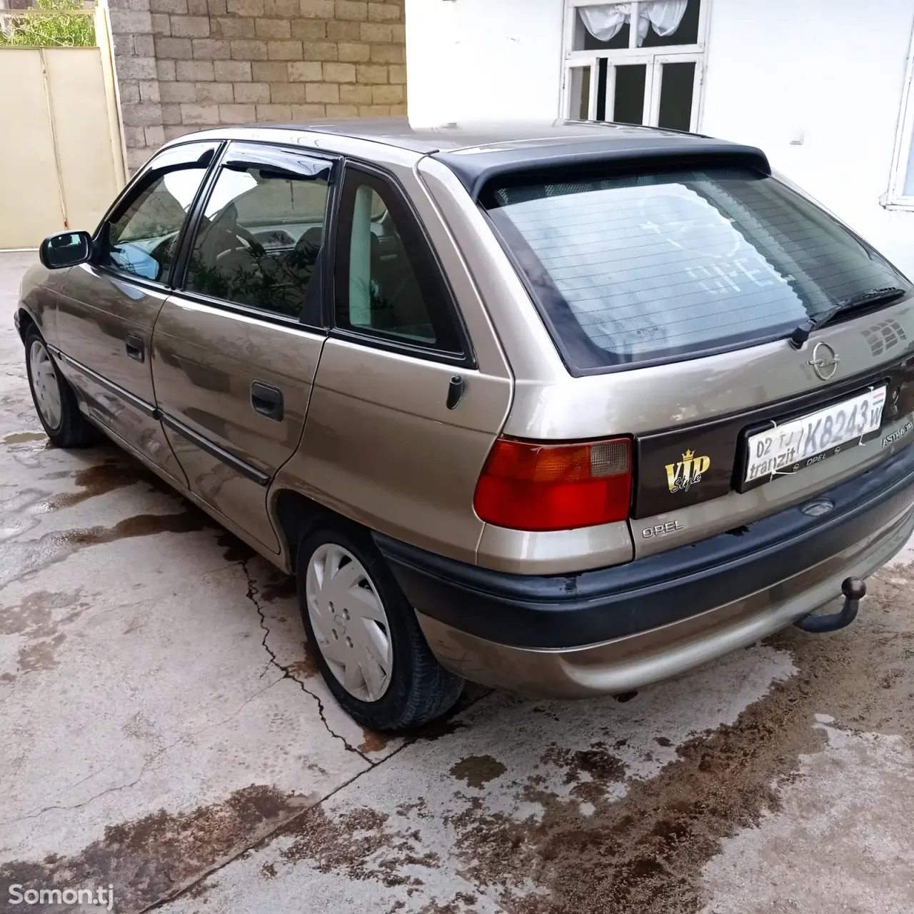 Opel Astra F 1996 · 1.6 MT