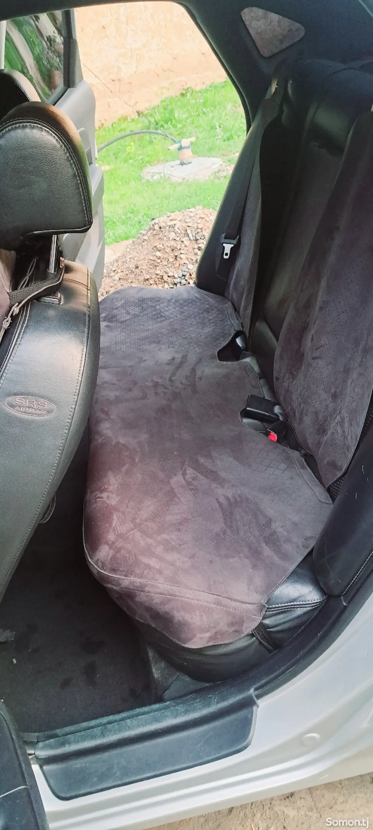 Hyundai Avante 2010 · 1.6 AT