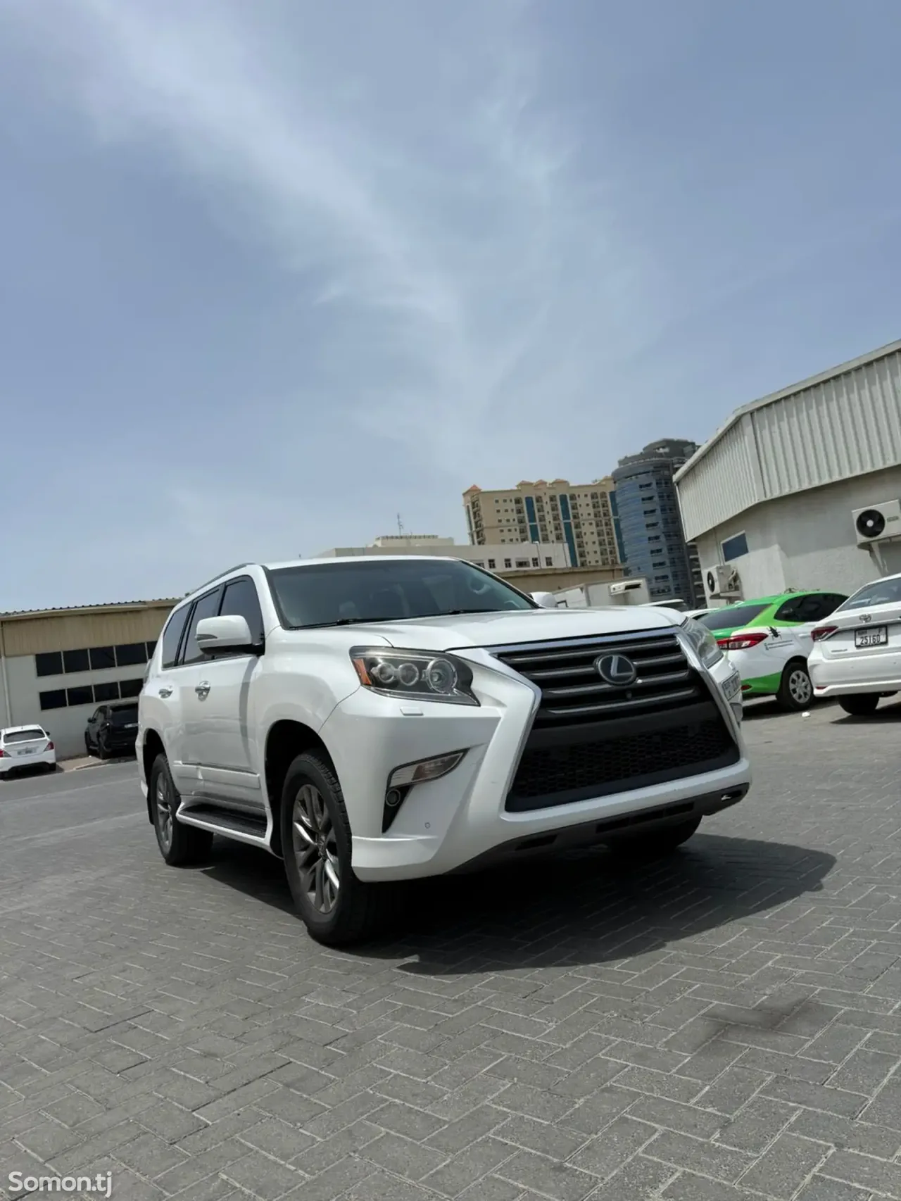 Lexus GX series 2014 · 4.6 AT