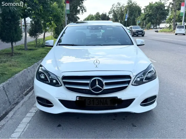 Mercedes-Benz E class 2014 · 3.0 AT