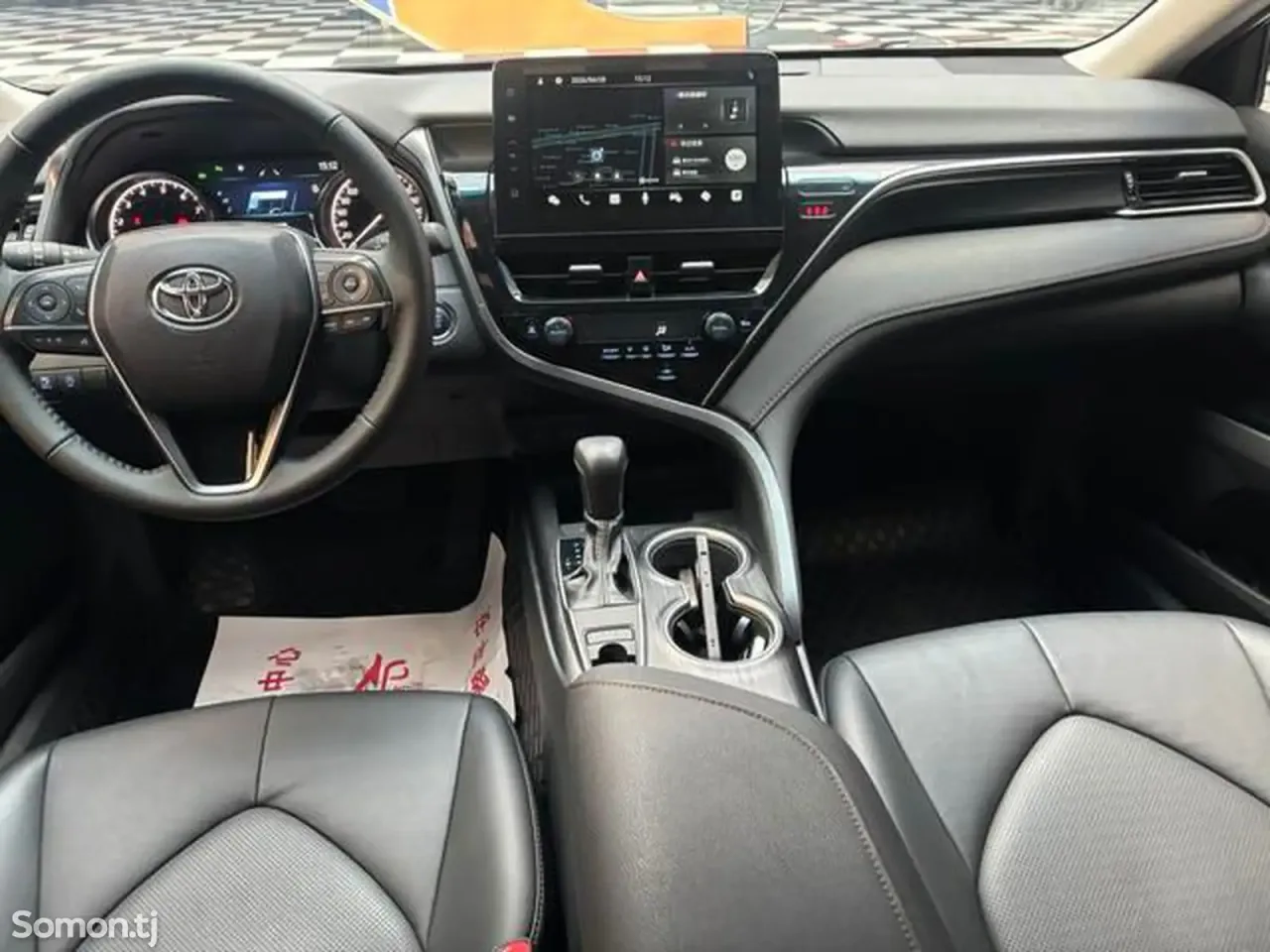 Toyota Camry 2023 · 2.0 AT