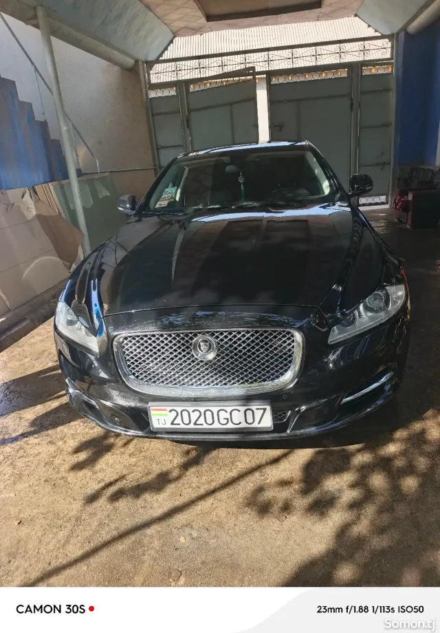 Jaguar Другая модель 2012 · 3.0 AT