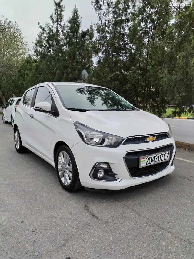 Chevrolet Spark 2015 · 1.3 CVT