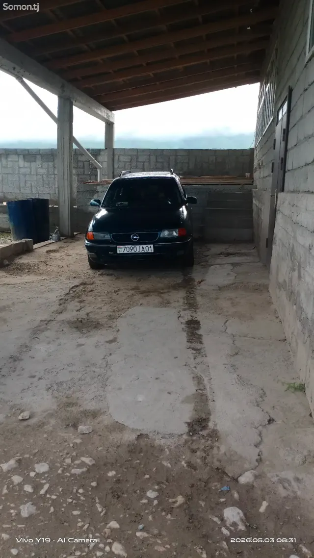 Opel Astra F 1997 · MT