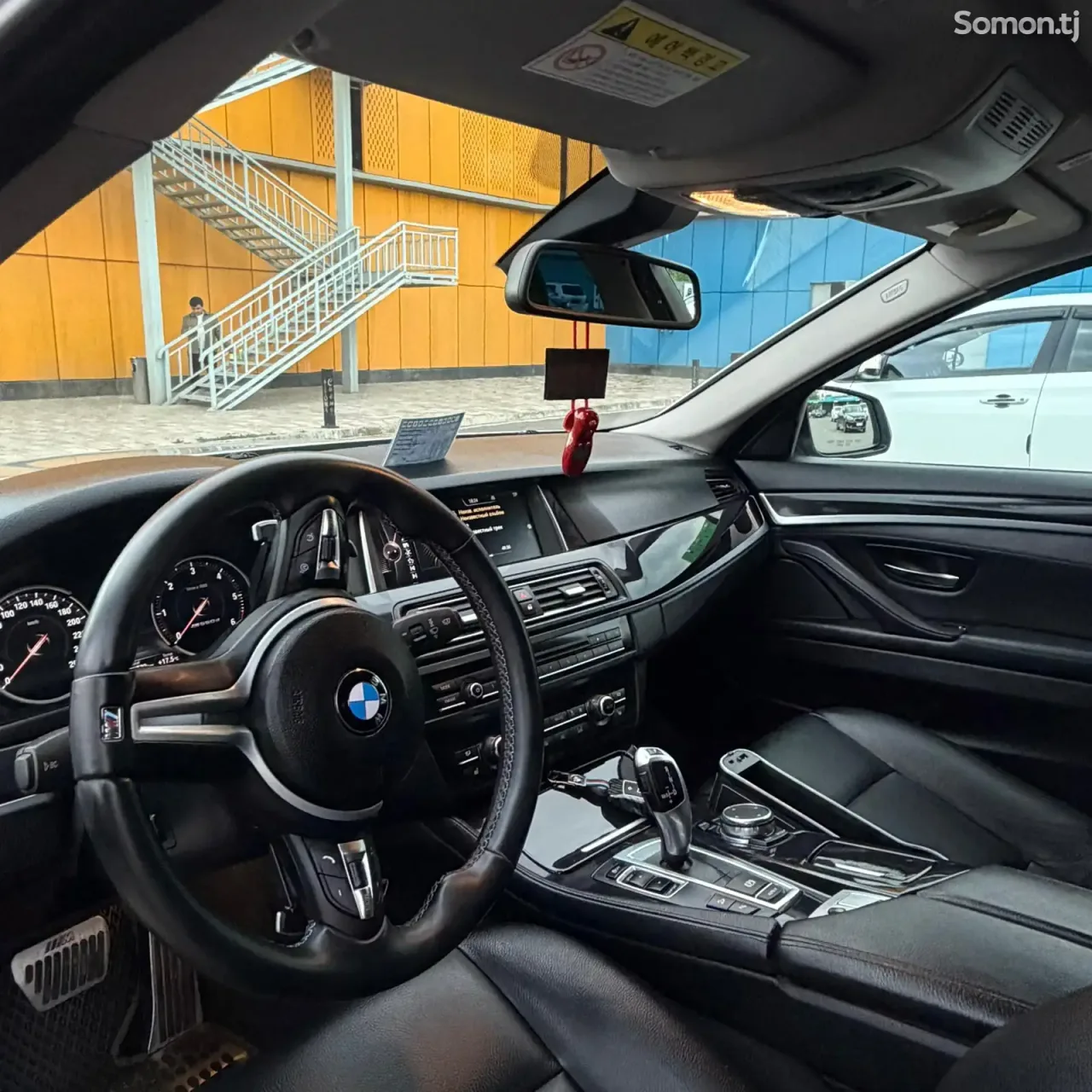 BMW 5 series 2015 · 2.0 AT