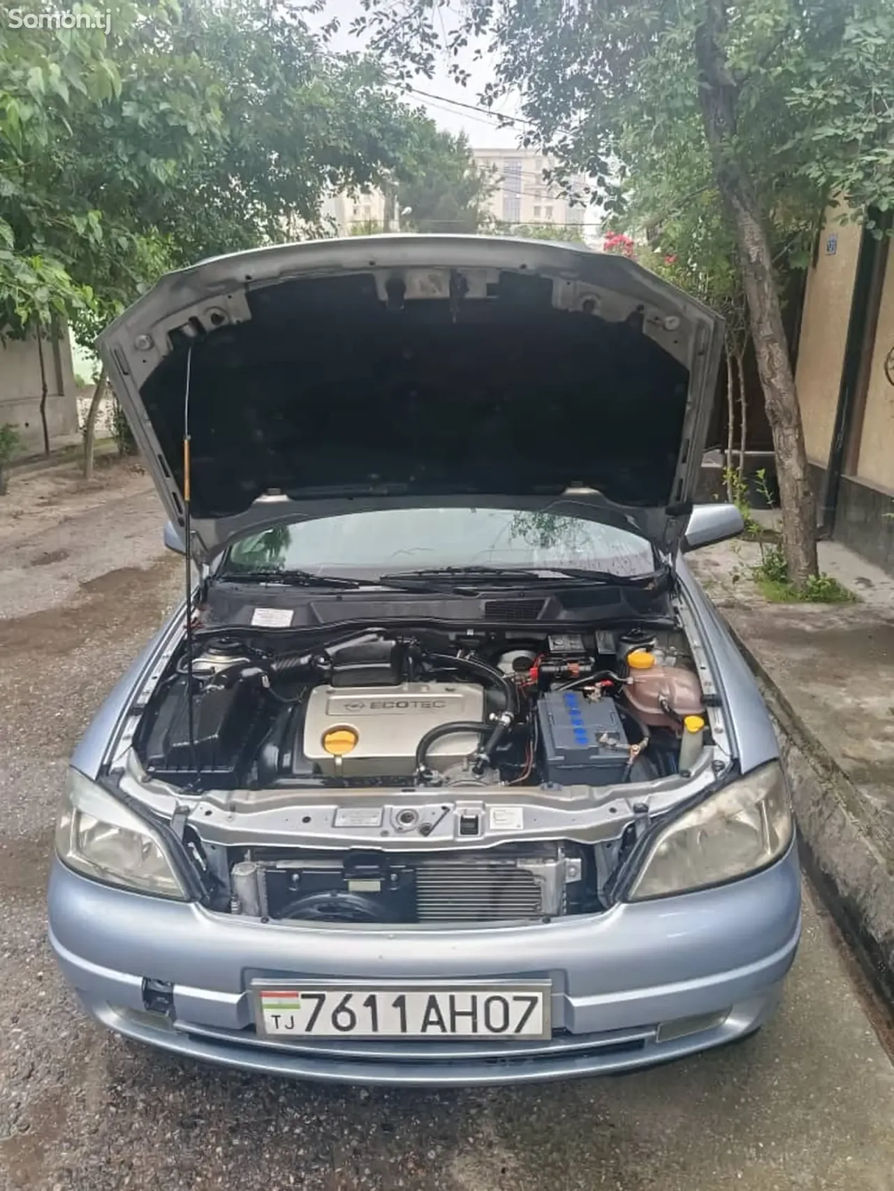 Opel Astra G 2000 · 1.6 MT