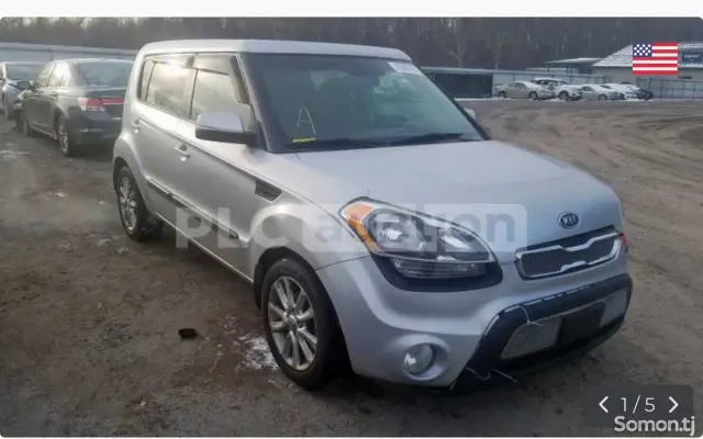 Kia Soul 2013 · AT