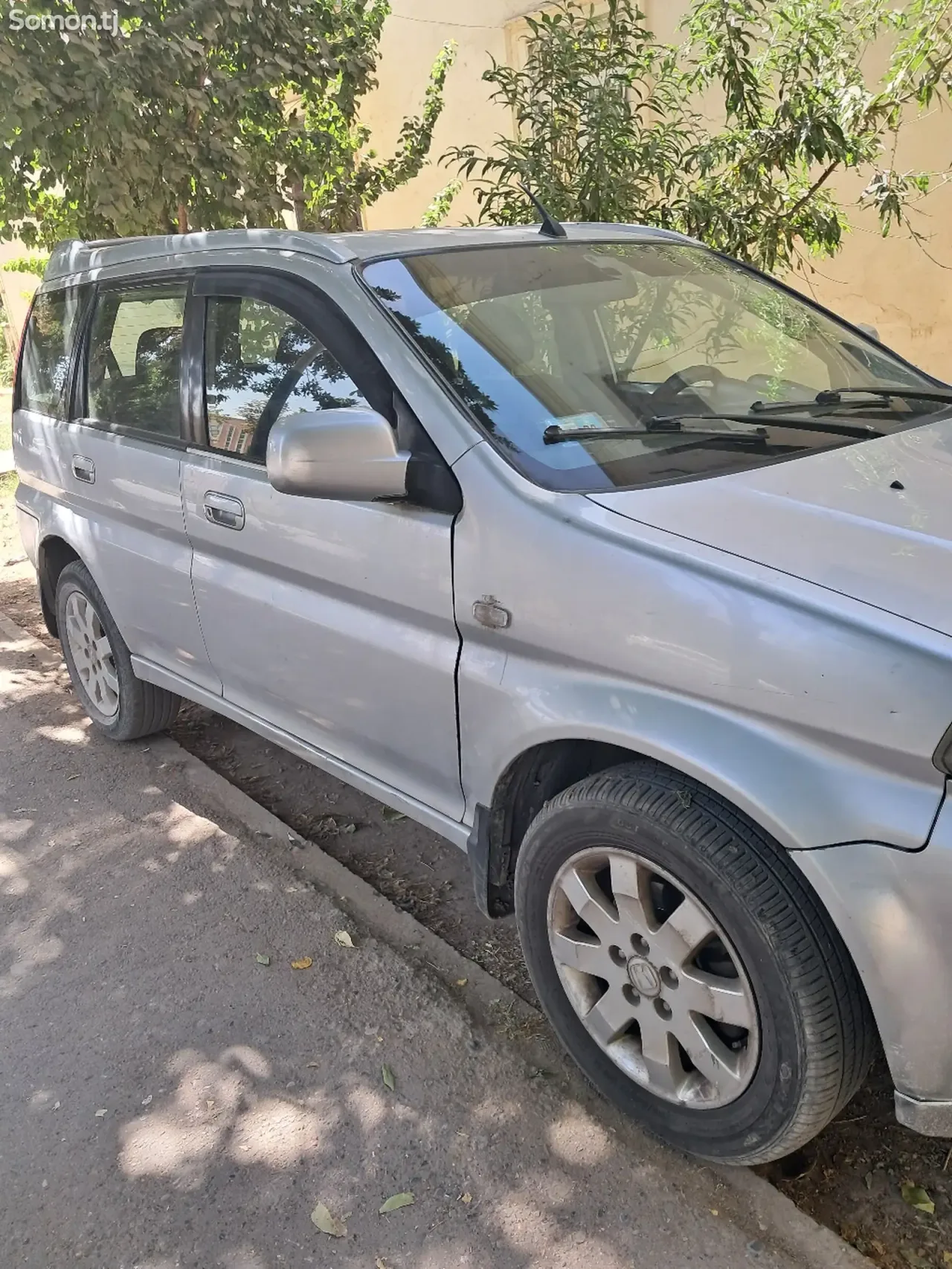 Honda HR-V 2002 · 1.6 MT