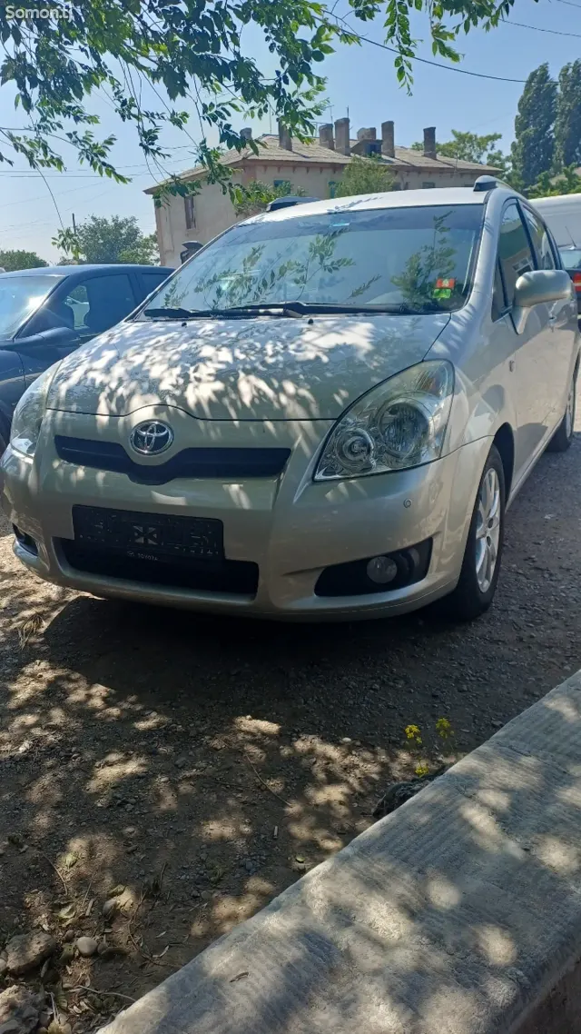 Toyota Corolla Verso 2009 · 1.8 MT
