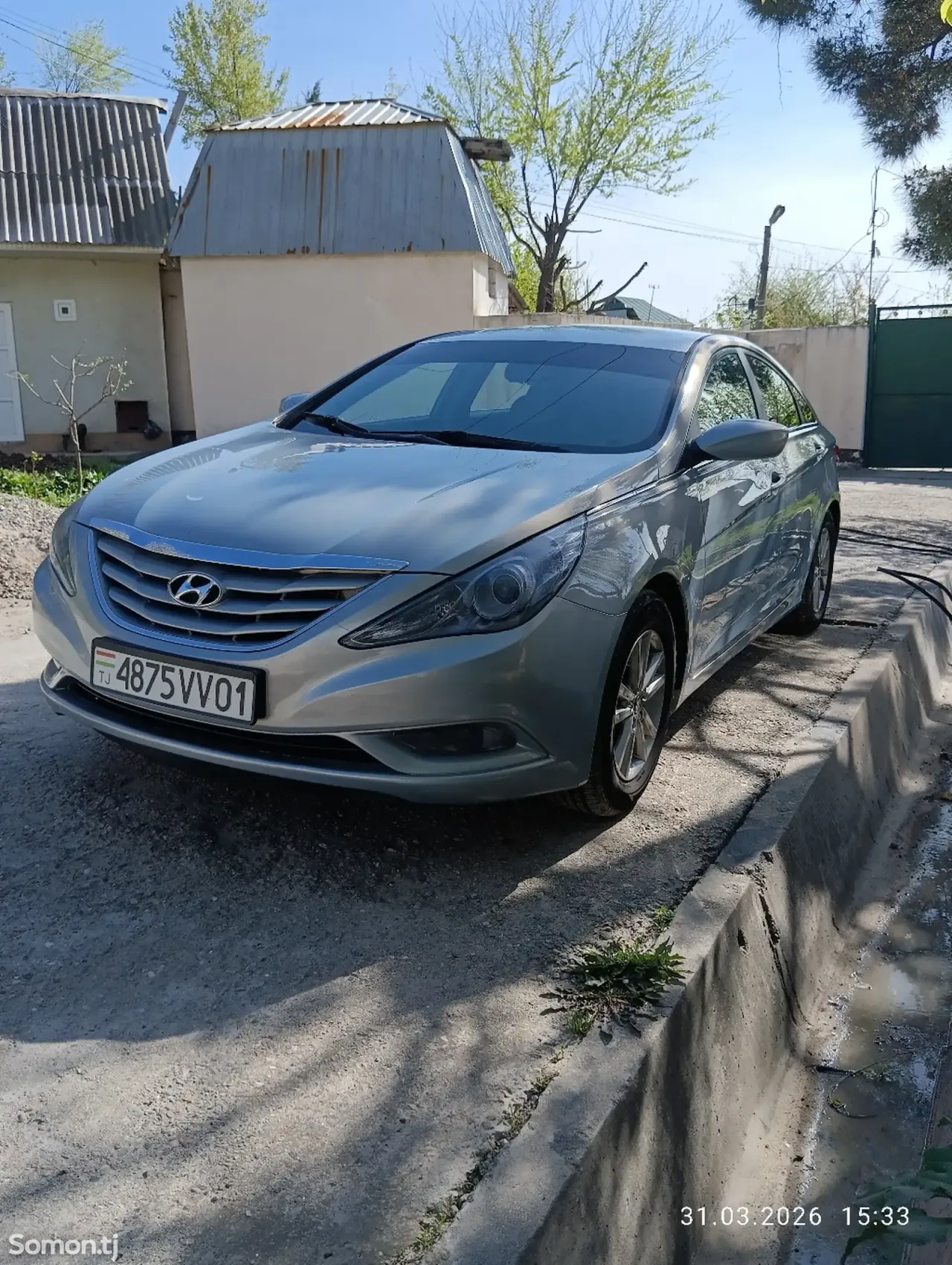 Hyundai Sonata 2012 · 2.4 AT