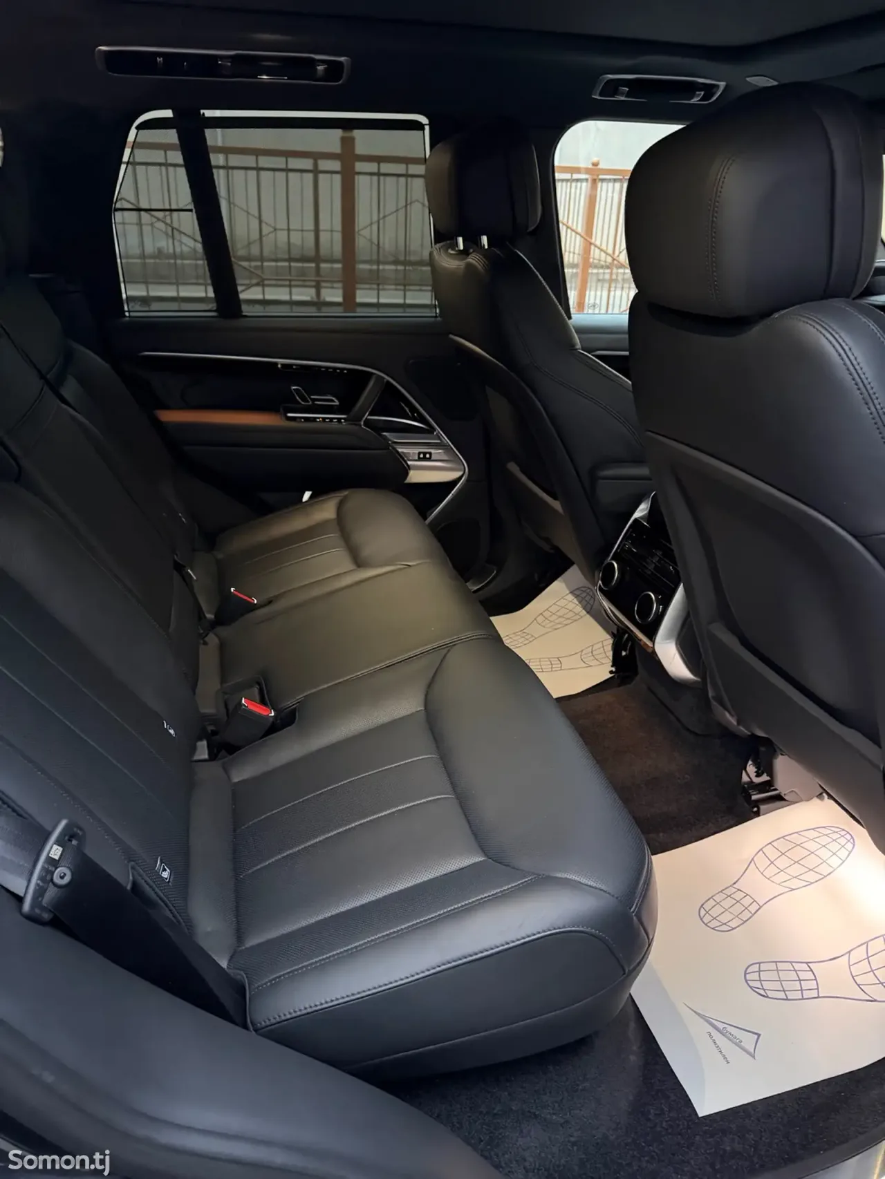 Land Rover Vogue 2025 · 3.0 AT