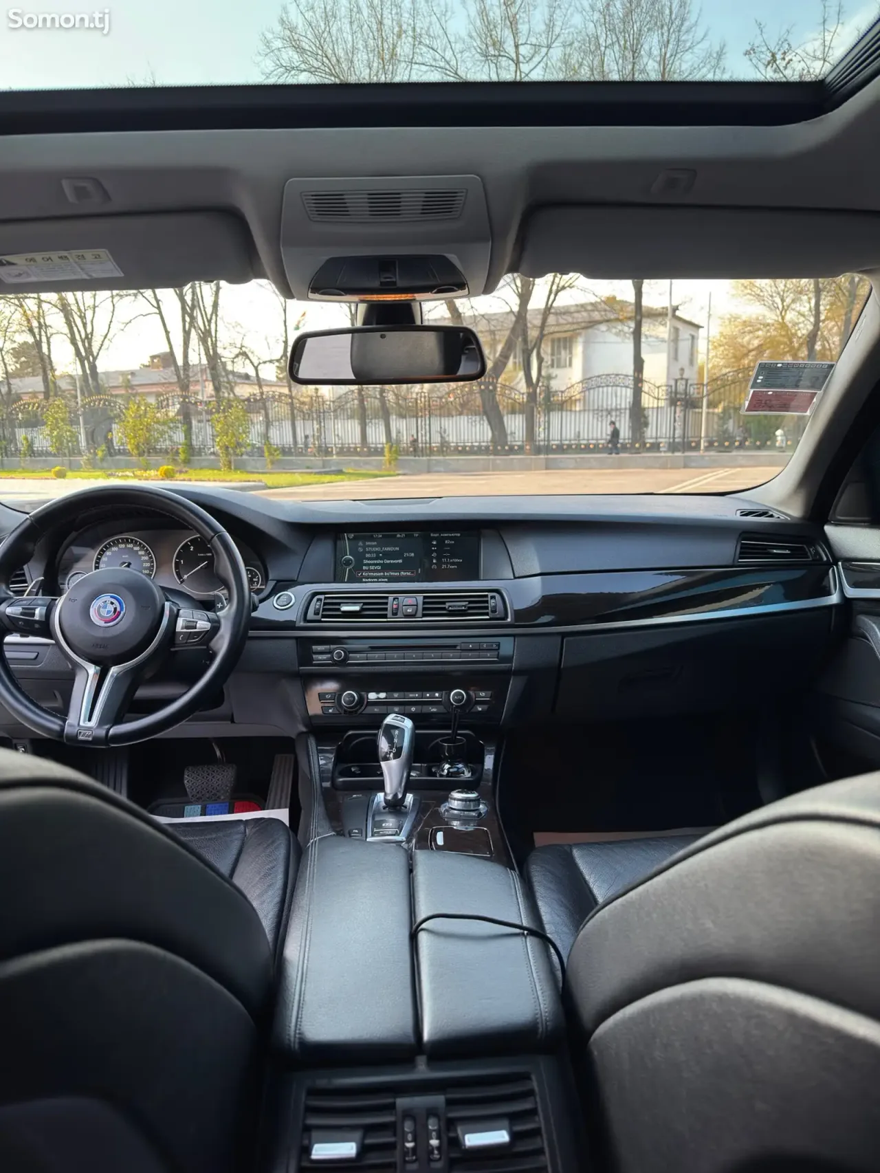 BMW 5 series 2011 · 2.0 AT