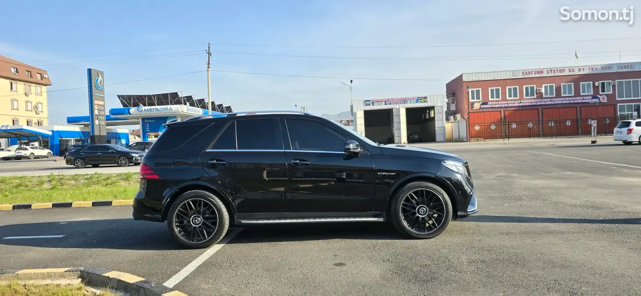 Mercedes-Benz GLE class 2017 · 3.5 AT