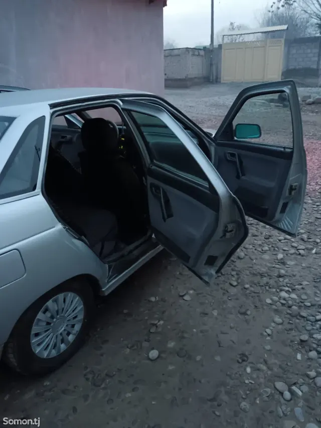 Lada (ВАЗ) 2110 2003 · 1.5 MT