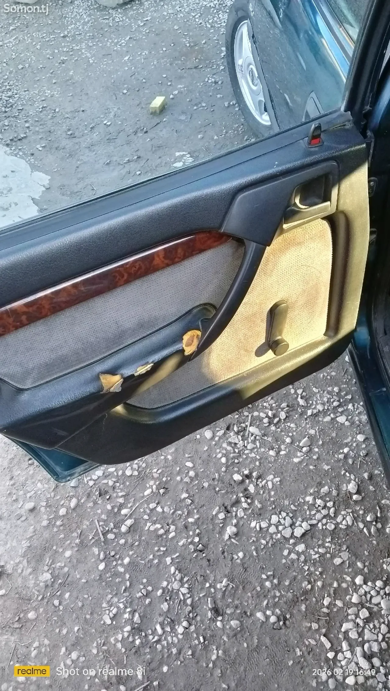 Opel Vectra A 1995 · 1.6 MT