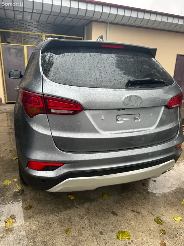 Hyundai Santa Fe 2015 · 2.0 AT