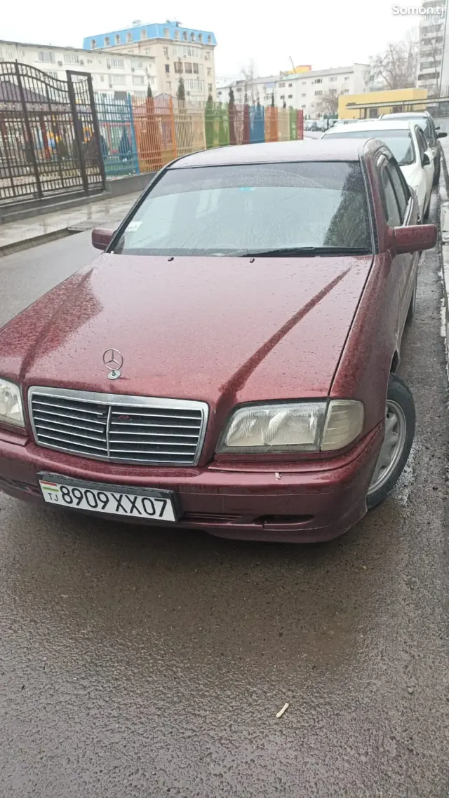 Mercedes-Benz C class 1996 · 1.8 MT