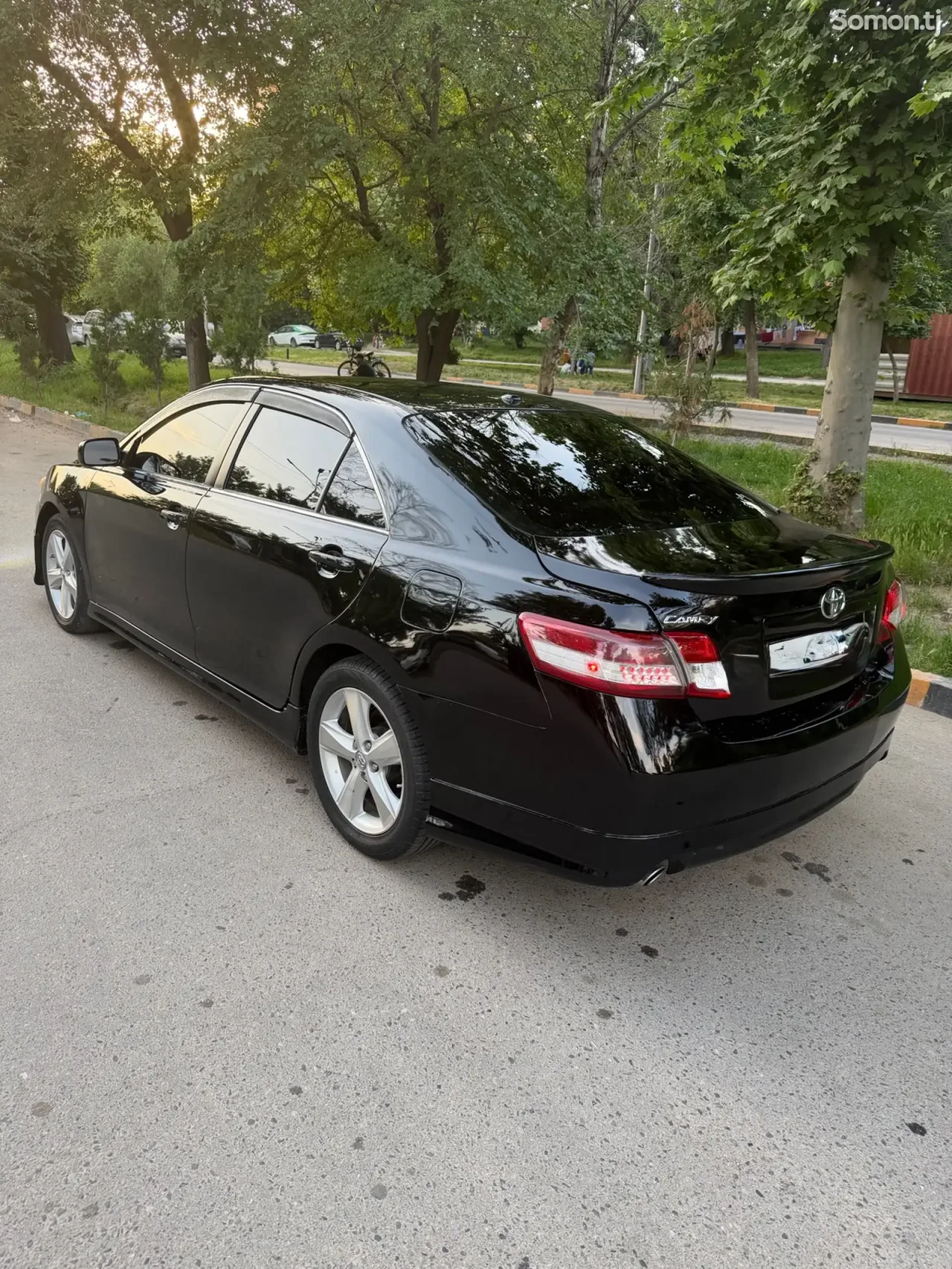 Toyota Camry 2010 · 2.5 AT